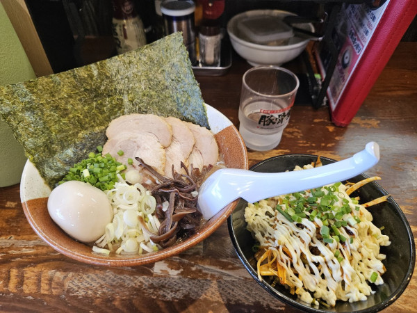 「特製鬼濃豚骨」@博多ラーメン とんこつ家の写真