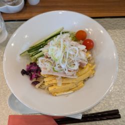 冷やし中華(夏季限定)：1,300円