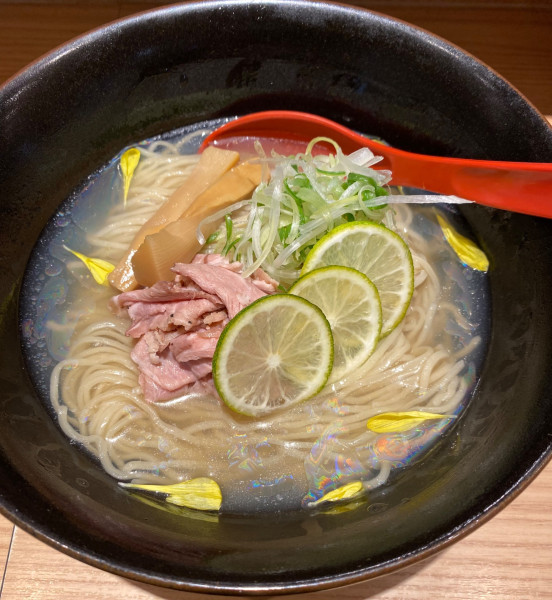 「【限定】貝だし冷しそば　1200円」@焼きあご塩らー麺 たかはし アトレ川崎店の写真