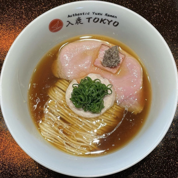 「ポルチーニ醤油らぁ麺」@入鹿TOKYOの写真