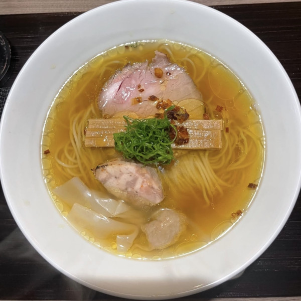 「らー麺」@らーめん 鉢ノ葦葉の写真
