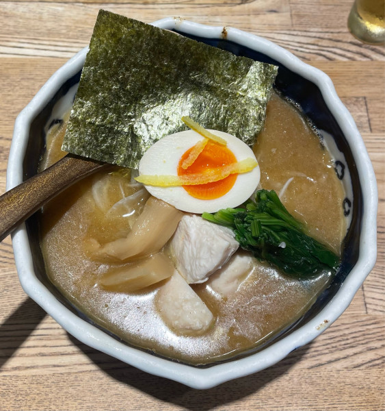 「ラーメン」@鶏そば十番 156 ICHIKORO 麻布十番店の写真