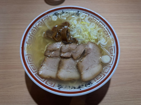 「中華そば 880円」@田中そば店 豊洲セイルパーク店の写真