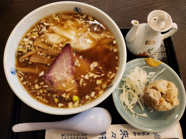「ワンタンメン　シウマイ」@淺草 來々軒の写真