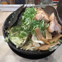 まるかつらーめんの画像