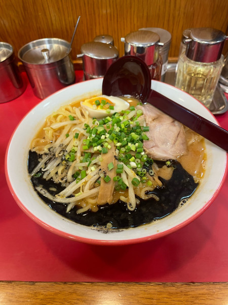 「焦がし味噌らーめん」@さっぽろラーメン横丁 満龍 港北東急店の写真