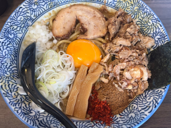 「カレーまぜそば並200g」@狼煙 〜NOROSHI〜の写真