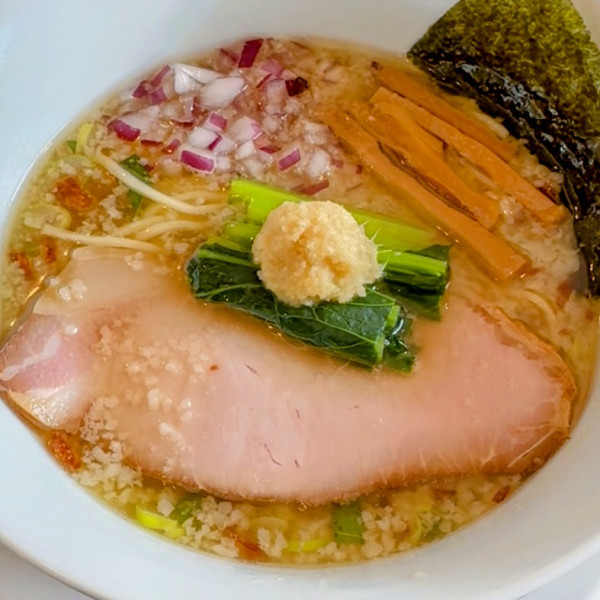 「背脂生姜芳醇煮干し(塩)1,000円」@自家製ラーメン アイリーの写真