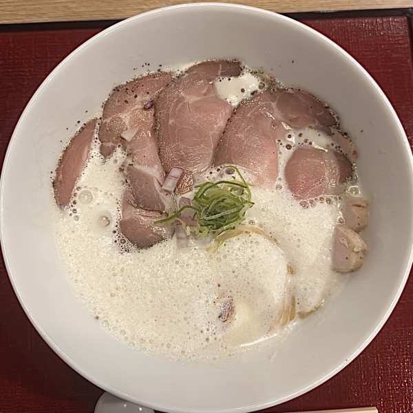 「泡系鶏白湯」@麺スタイル谷本家 本町店の写真