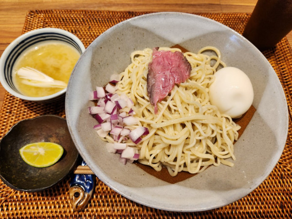 「しおにぼしOilそば（冷やし）しお味玉」@Dad's Ramen 夢にでてきた中華そばの写真