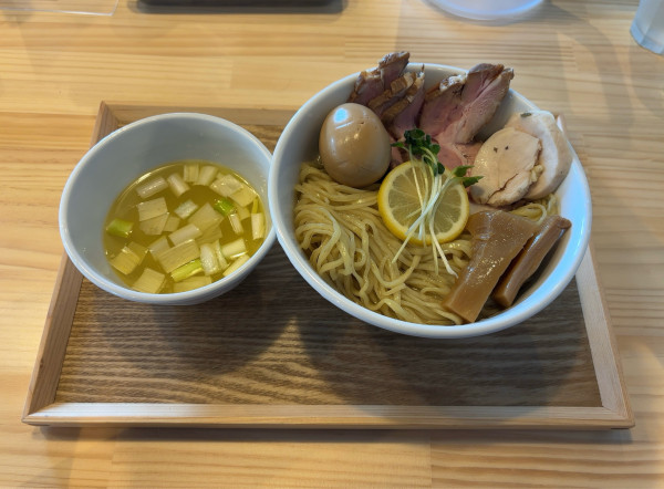 「特製昆布水つけ麺塩」@MENYA TOMOSHIBIの写真