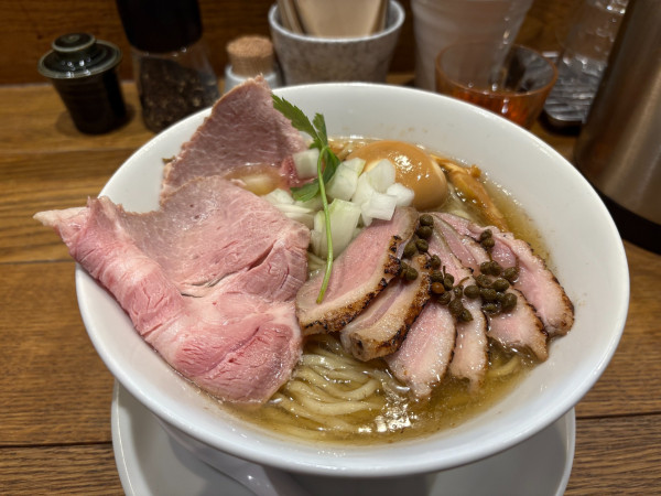 「冷やし焼き鴨そば」@本町製麺所 中華そば工房の写真