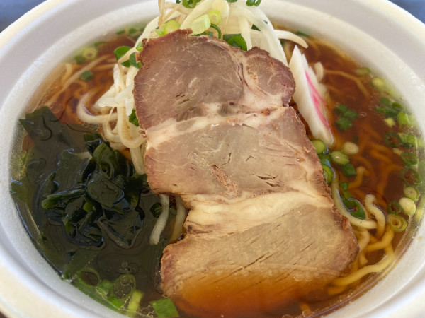 「醤油ラーメン：600円」@Gomaラーメンらいとの写真