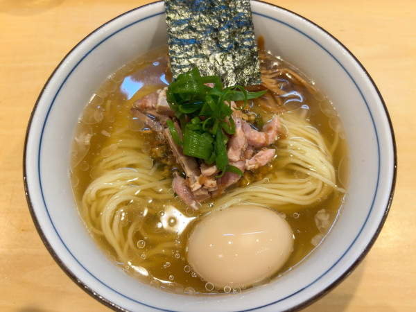 「軍鶏と鰹の冷製麺 (塩)」@麺庭 つむぎの写真