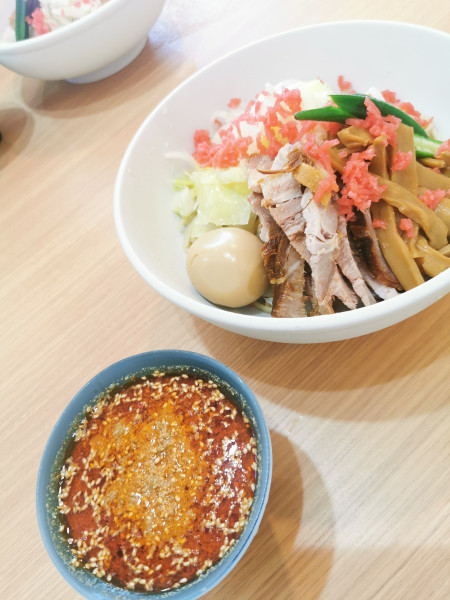 「冷やし辛つけ」@中華そば専門 とんちぼの写真