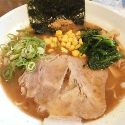 まんさくラーメン（大、900円）