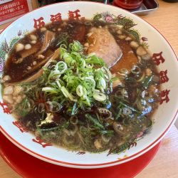 背脂黒醤油ラーメン