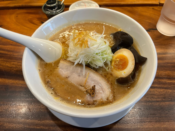 「濃厚味噌ラーメン」@麺屋 雪風 すすきの店の写真