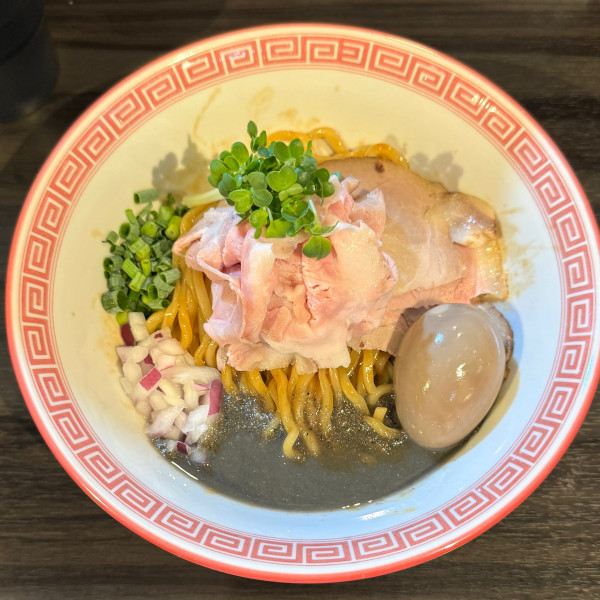 「特上まぜソバーン煮干っちょ」@ヌードルボウズ n坊の写真