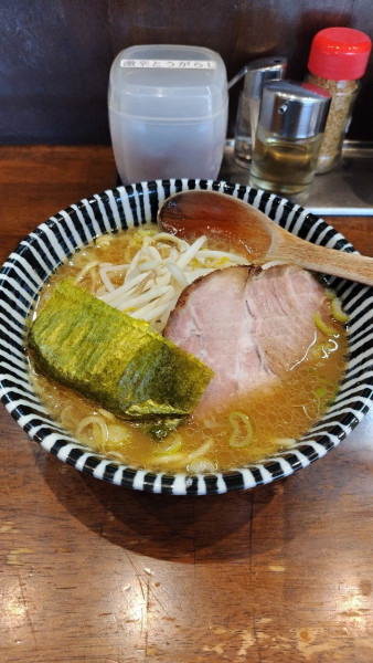 「令7·7·31らあめん太麺(680円)」@らぁめん めんやの写真