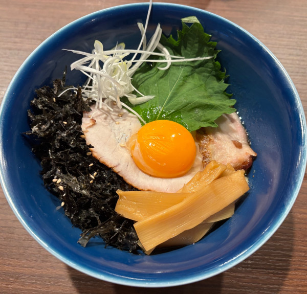 「阿波尾鶏のあぶらそば」@支那蕎麦屋  藤花の写真