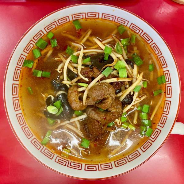 「紅焼牛肉麺 ＋ 葱マヨ餃子」@大阪王将 東急スクエア武蔵小杉店の写真