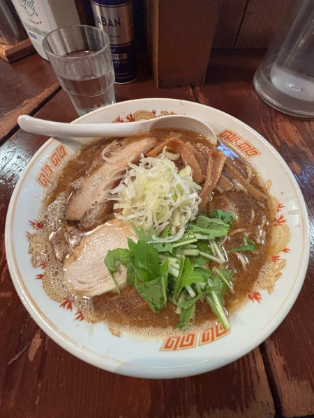 「醤油ラーメン」@つけ麺 結心の写真