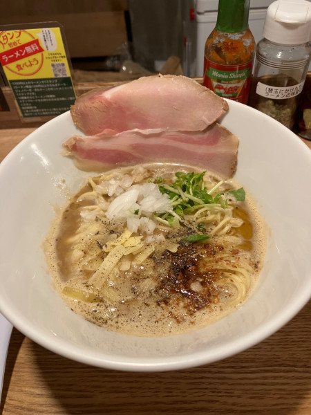 「豚骨イタリアンラーメン」@伊太そば 豚骨イタリアンラーメンの写真