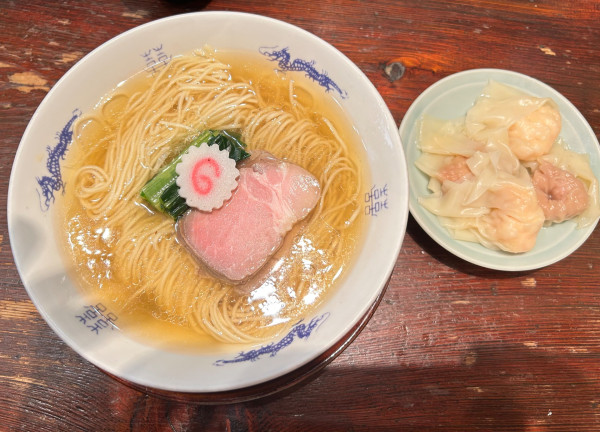 「中華そば 肉・海老ワンタン2個ずつ 1400円」@中華蕎麦にし乃の写真