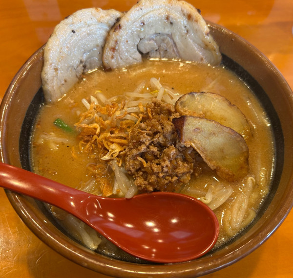 「北海道味噌らーめん」@麺場 田所商店 宮前店の写真