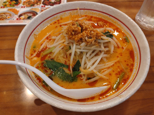 「担々麺¥748-」@24時艱 餃子酒場  神田店の写真