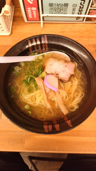 「あっさりしおラーメン」@酒場のブルースの写真