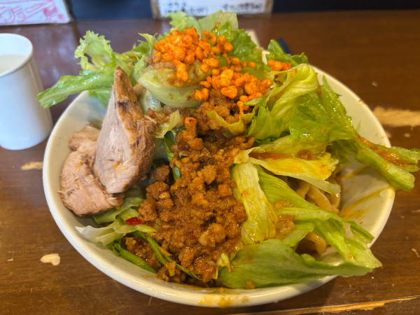 「冷やし中華 1300円」@ラーメン荘 歴史を刻め 新栄店の写真