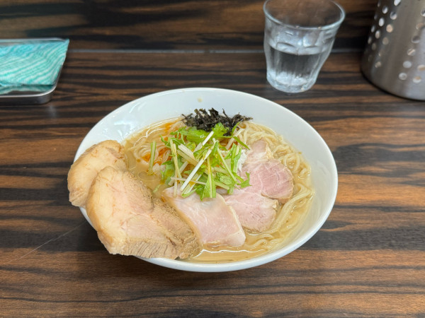 「冷製濃い渡り蟹と赤海老そば」@中華そば 梟の写真