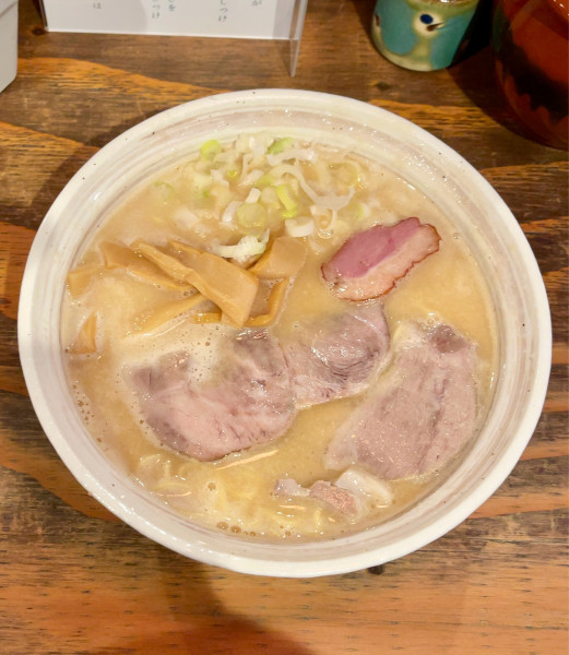 「ラーメン並（950円）」@西中島 光龍益の写真