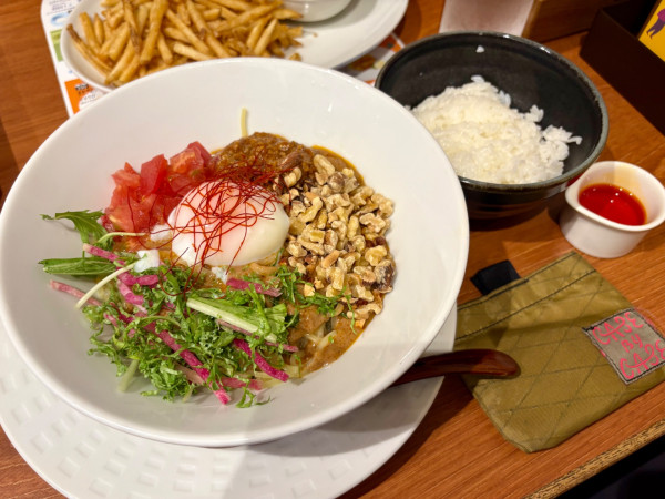 「ココスの冷やし担々麺」@ココス 南大泉店の写真