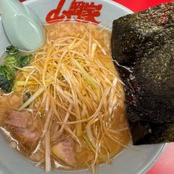 ネギラーメン　かたこいおおめ