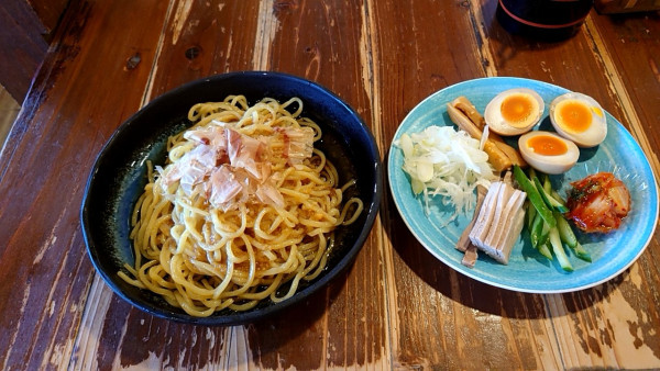 「冷やし中華」@麺屋 たろうず 焼津店の写真
