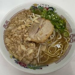 中華そば　820円