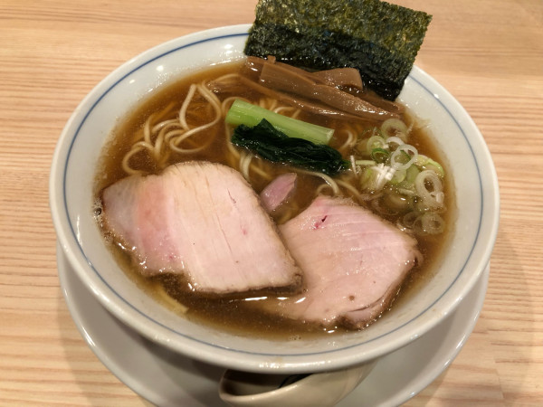 「醤油らーめん」@らーめん3000の写真