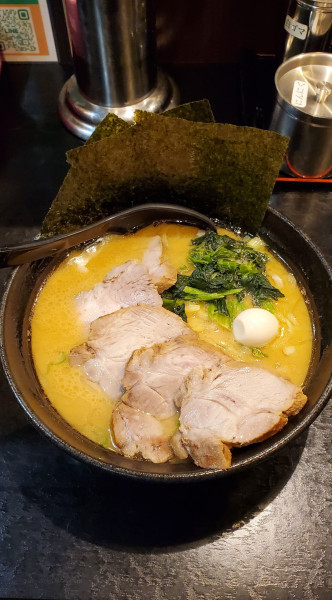 「チャーシュー麺」@ラーメン西輝家 長後店の写真