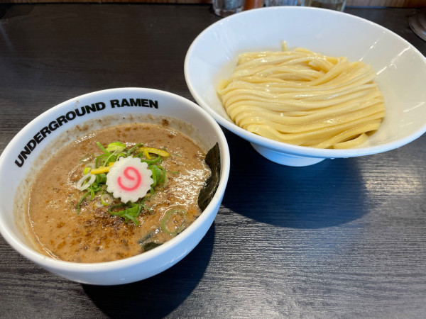 「魚介豚骨つけめん」@UNDERGROUND RAMEN 川越仲町の写真