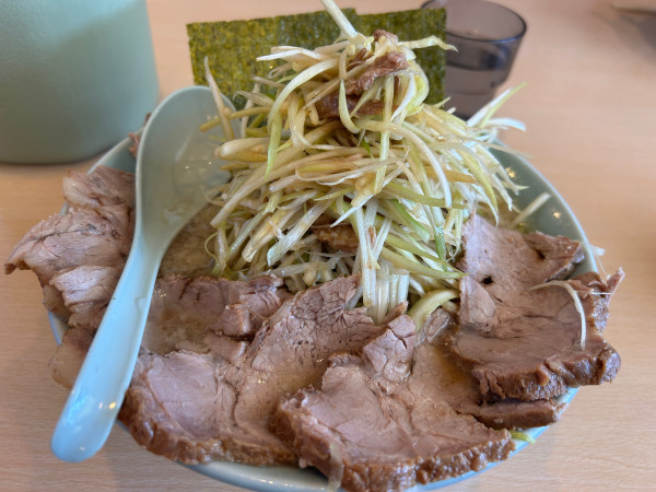 「ネギコテチャーシューメン　ネギダブル　コイオオ」@ラーメンショップ 椿 玉造店の写真
