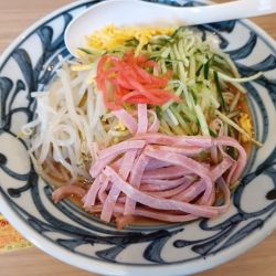 冷やし中華（¥690）