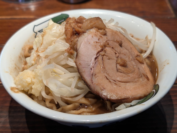 「濃厚雷そば並 ニンニク少なめ」@雷 船橋駅前店の写真