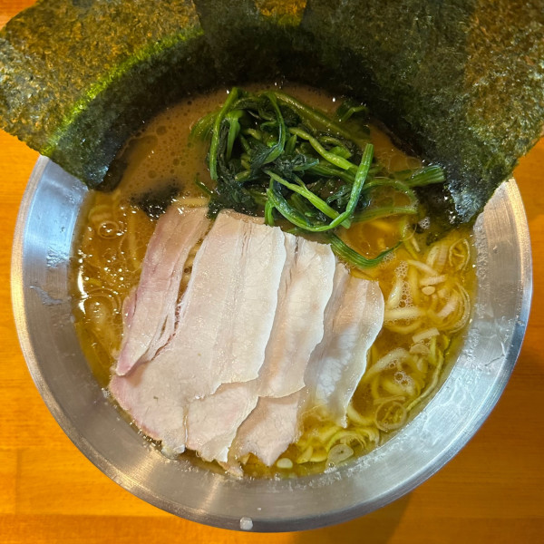 「ラーメン」@鶴一家neoの写真