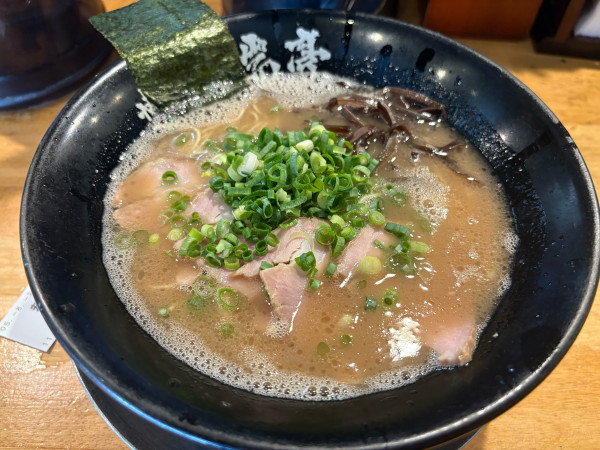 「豚骨ラーメン」@博多一瑞亭 三田店の写真