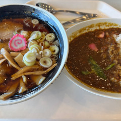 旭山動物園東門レストラン カムイチカブの画像