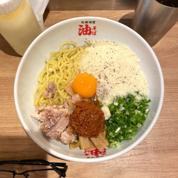 「辛味噌油そば+A　大盛」@元祖油堂 町田店の写真