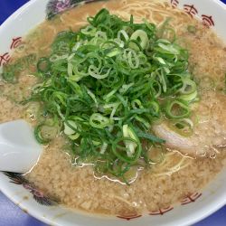 こってりラーメン　大盛り　880+180円